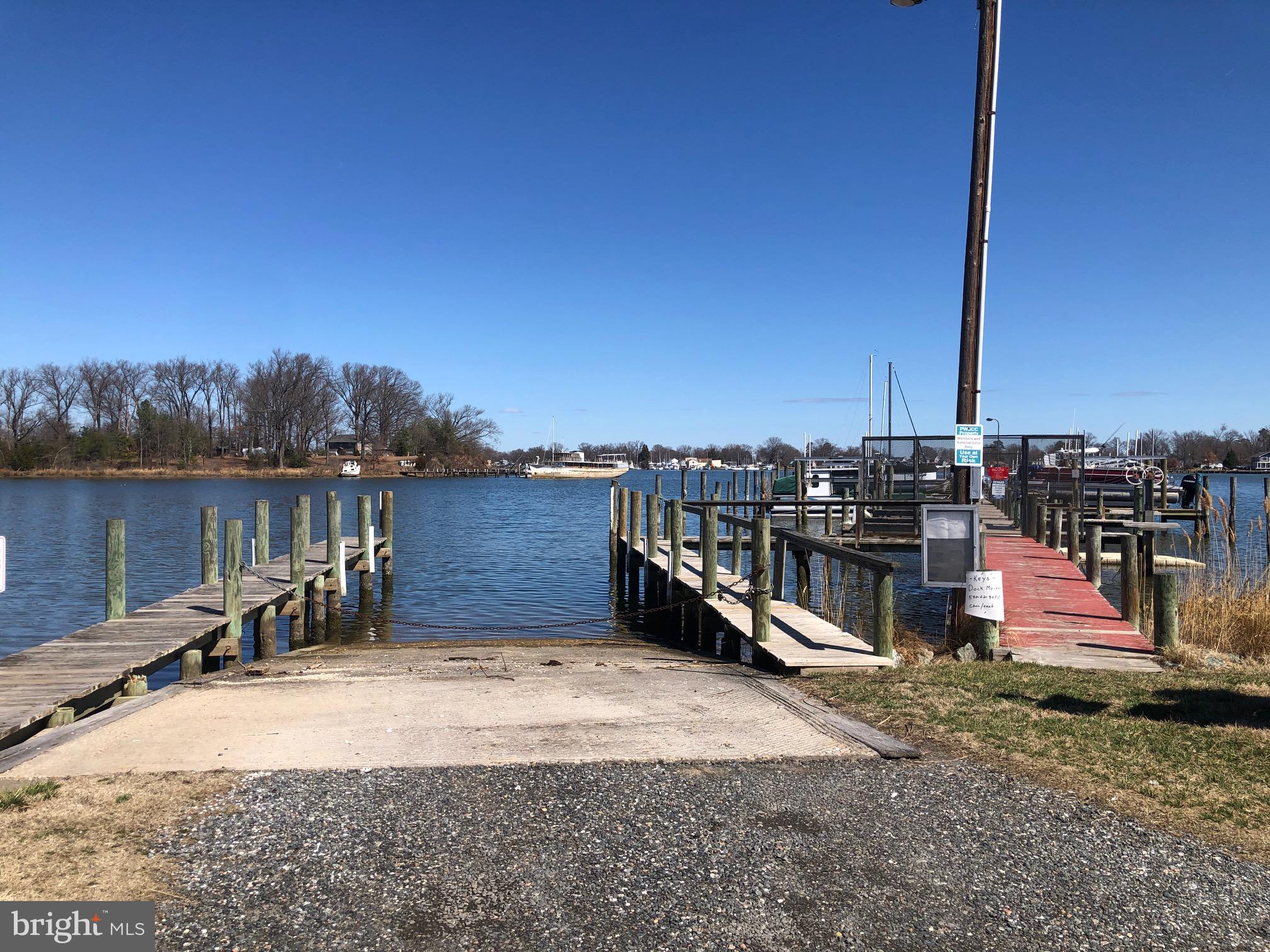 WESTMORELAND SHORES - Residential