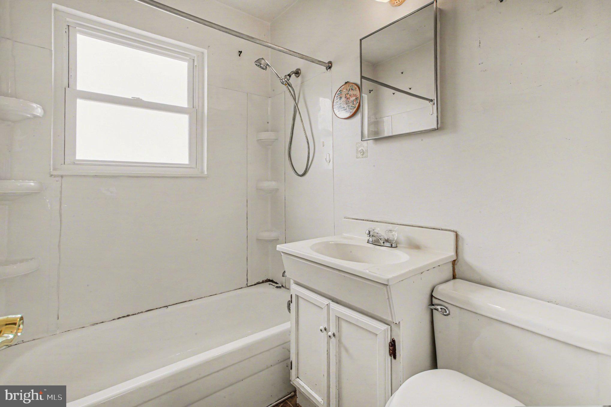 WESTMORELAND SHORES - Residential