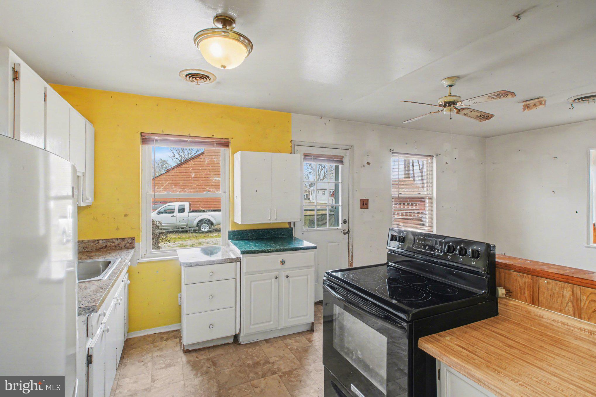 WESTMORELAND SHORES - Residential