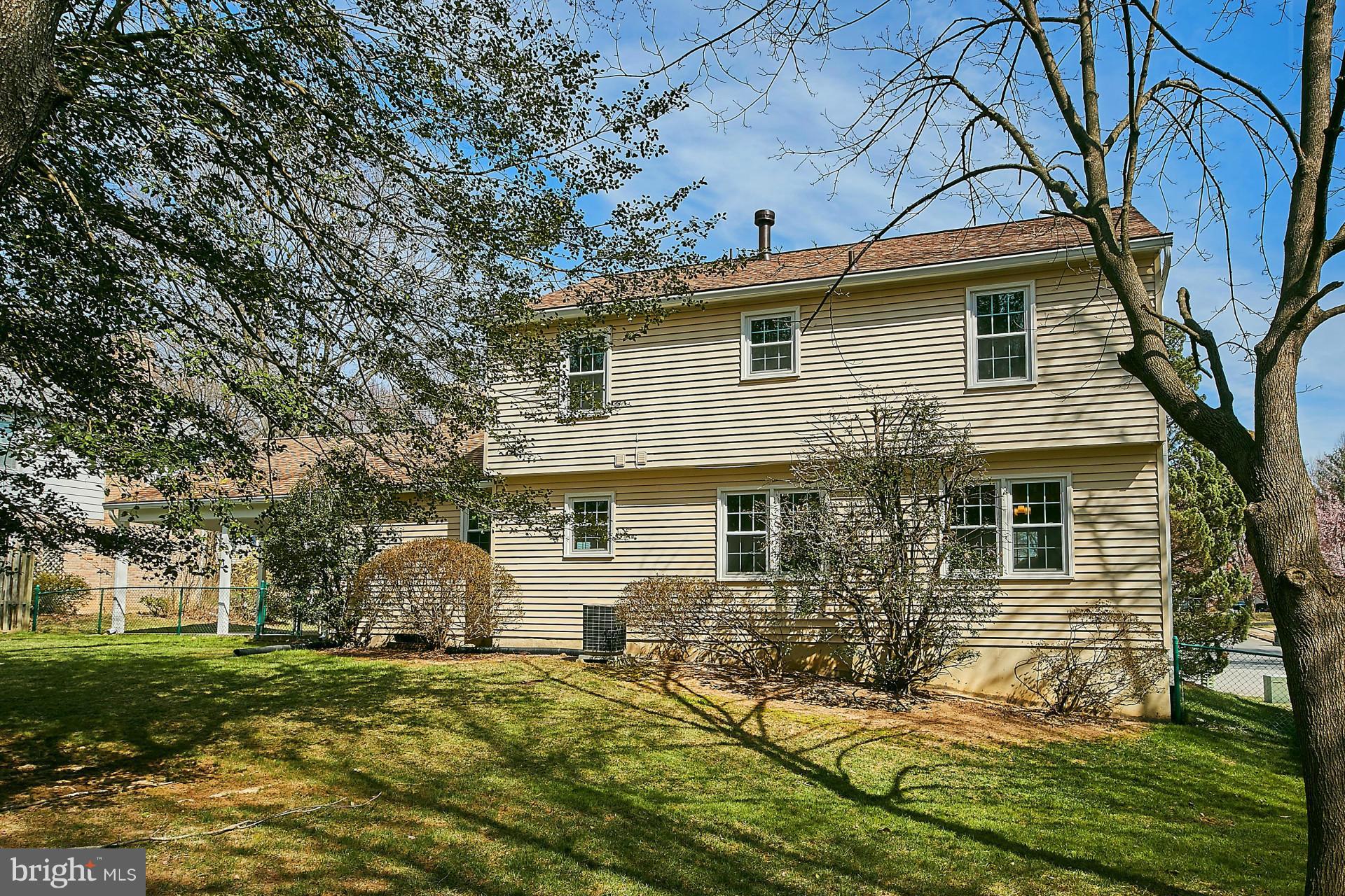 MIDDLERIDGE - Residential