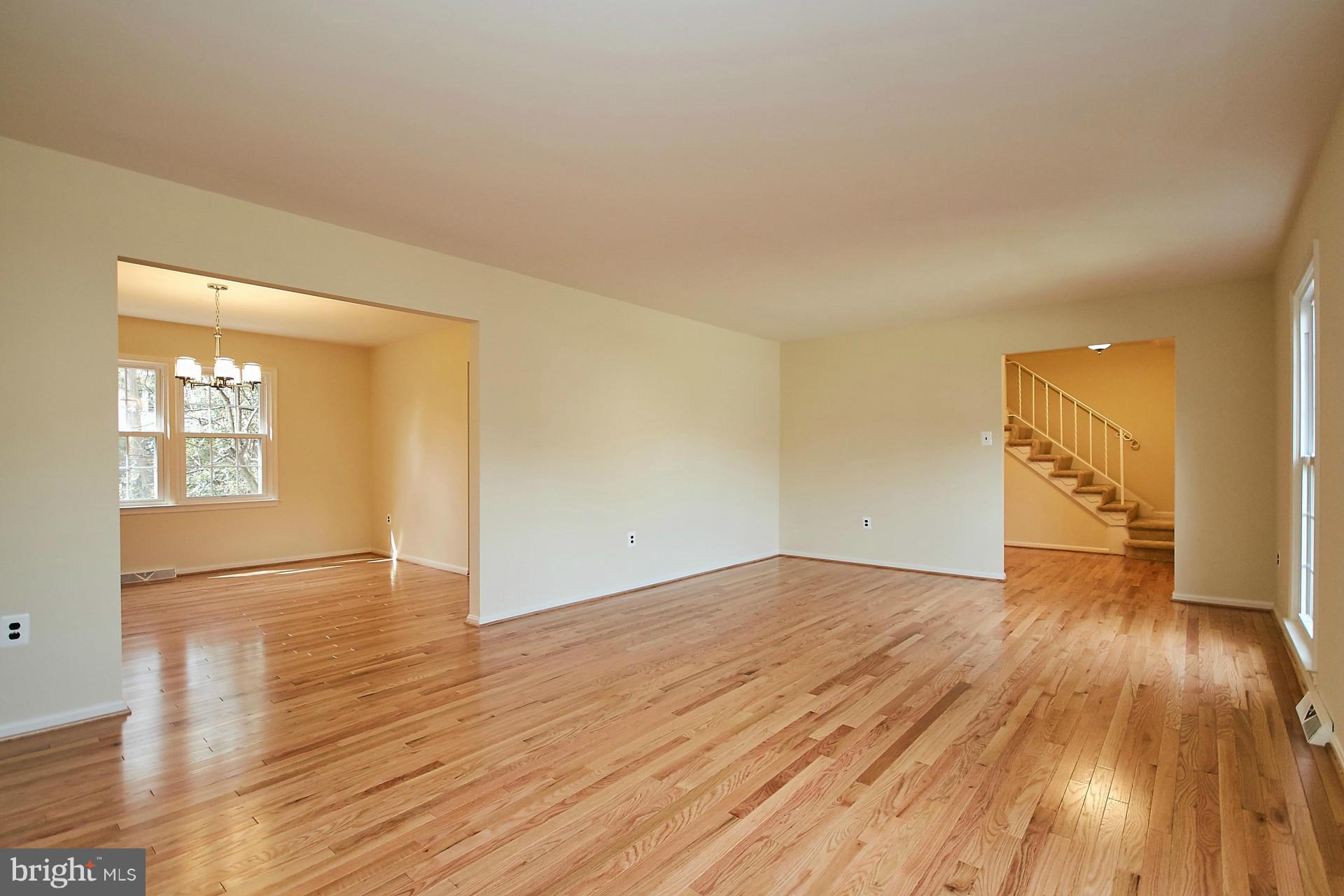 MIDDLERIDGE - Residential