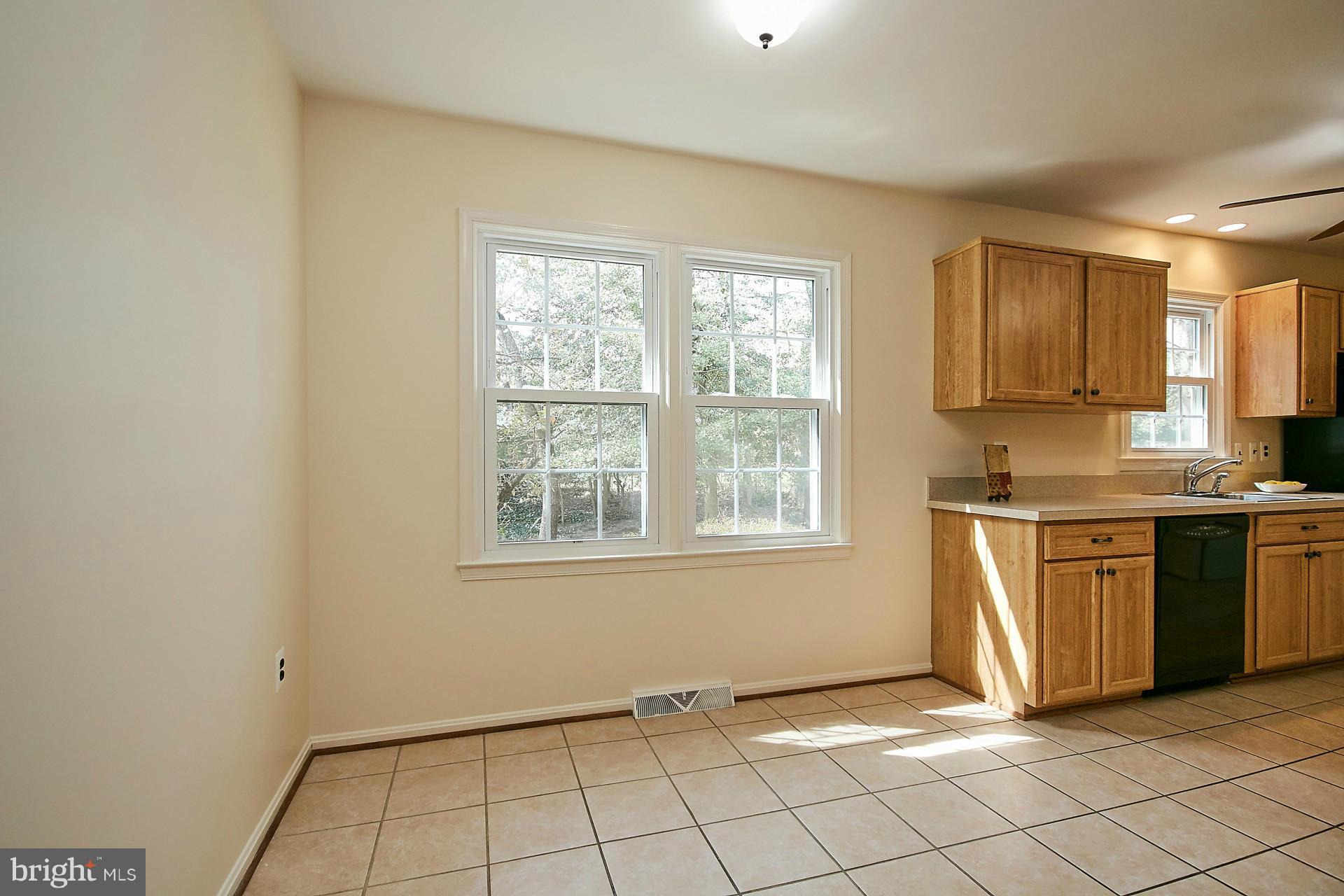 MIDDLERIDGE - Residential