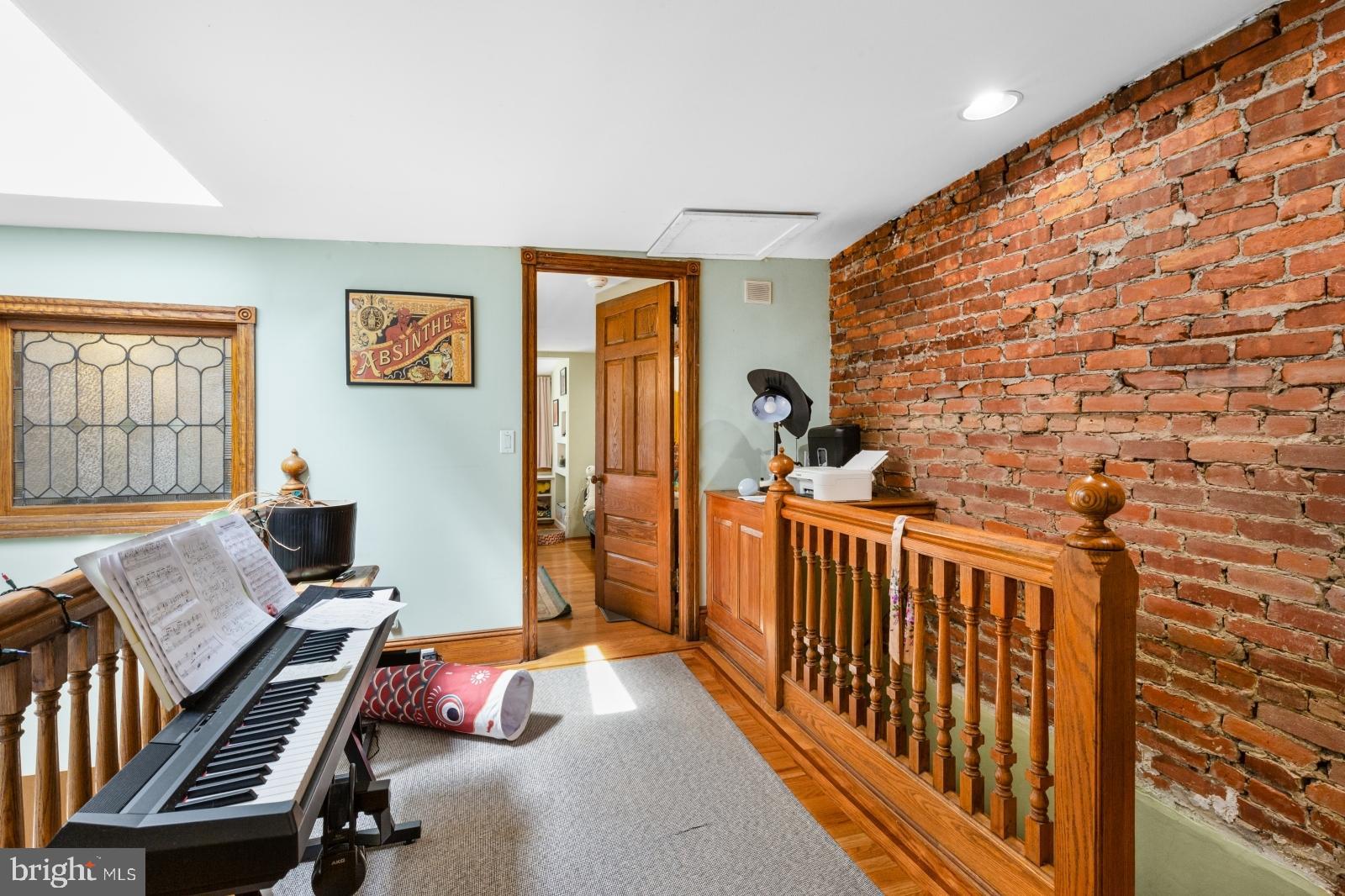 SPRUCE HILL - Residential Lease