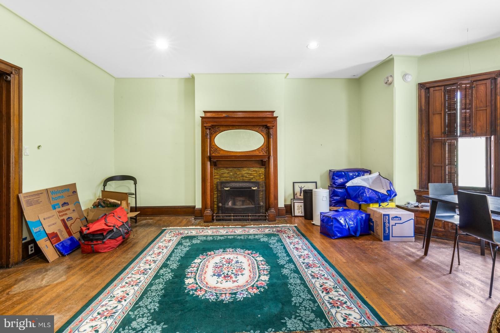 SPRUCE HILL - Residential Lease