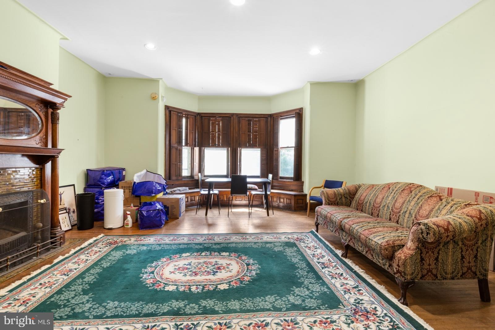 SPRUCE HILL - Residential Lease