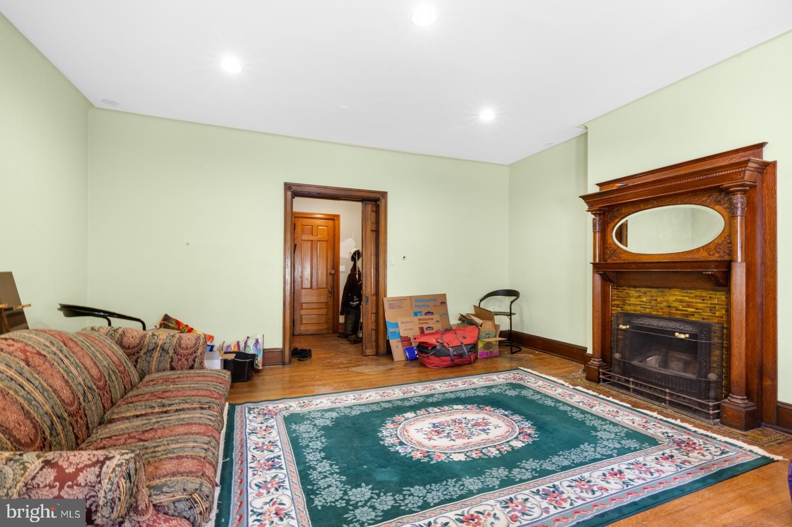 SPRUCE HILL - Residential Lease