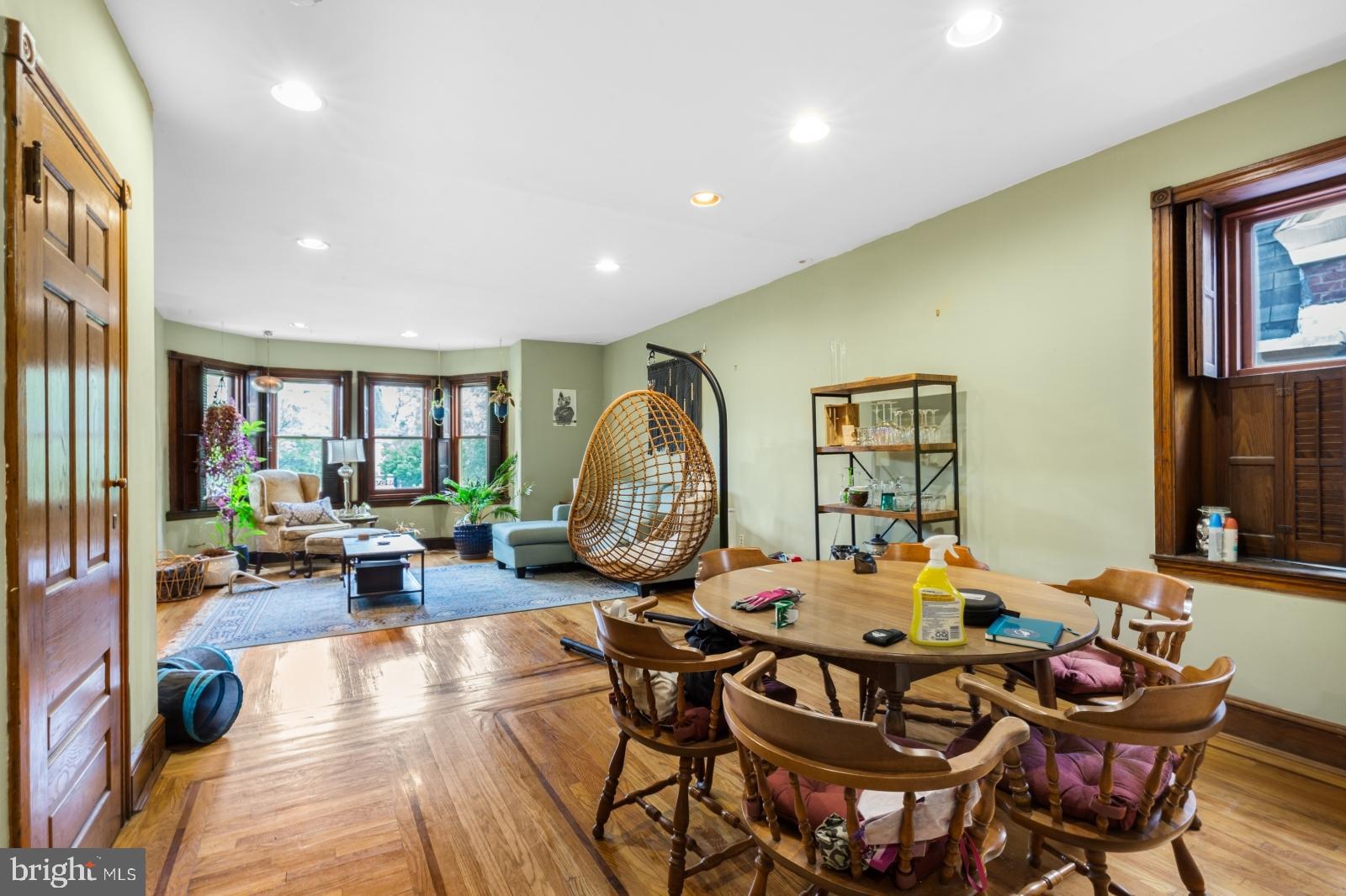 SPRUCE HILL - Residential Lease