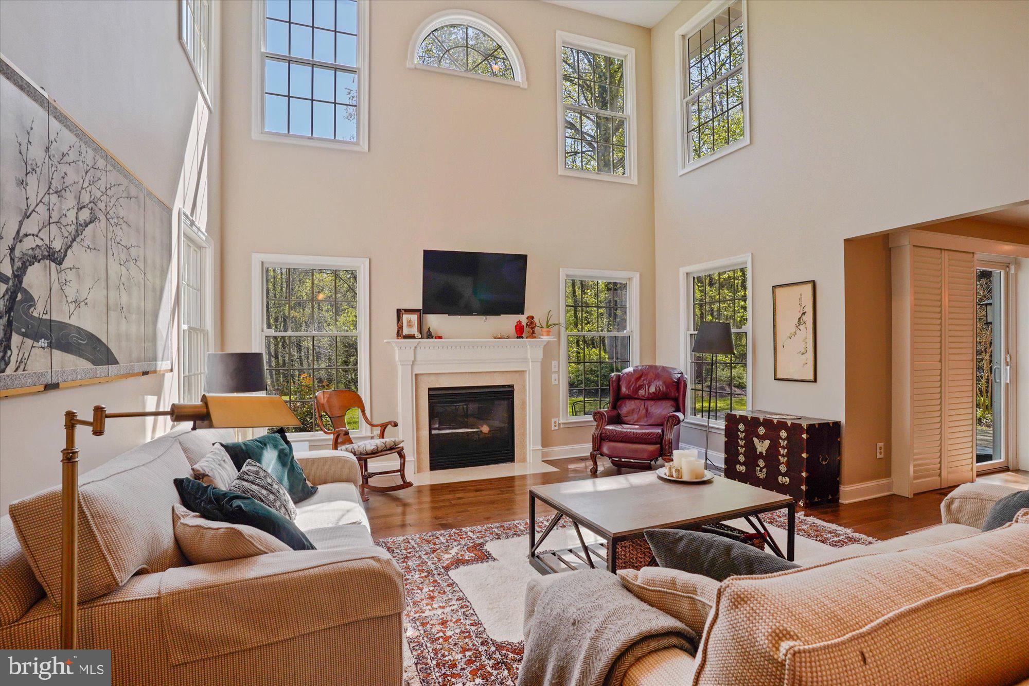 CAMPUS HILLS FARMS - Residential Lease