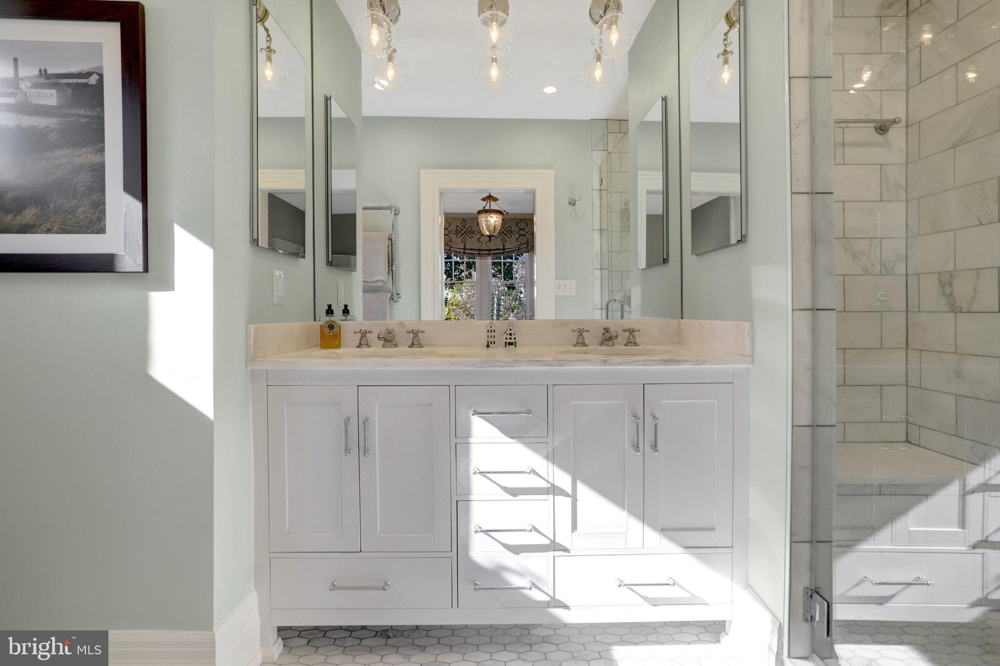 ROSEMONT - Residential