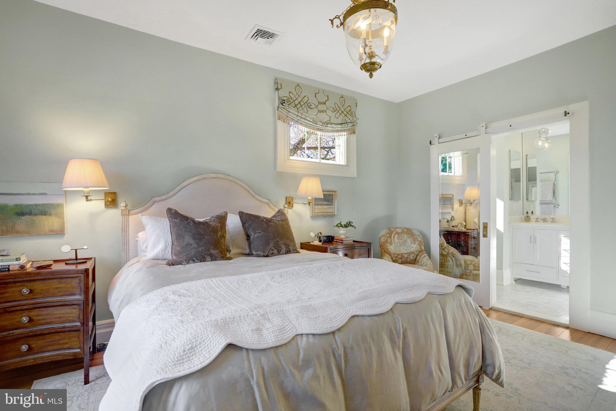 ROSEMONT - Residential