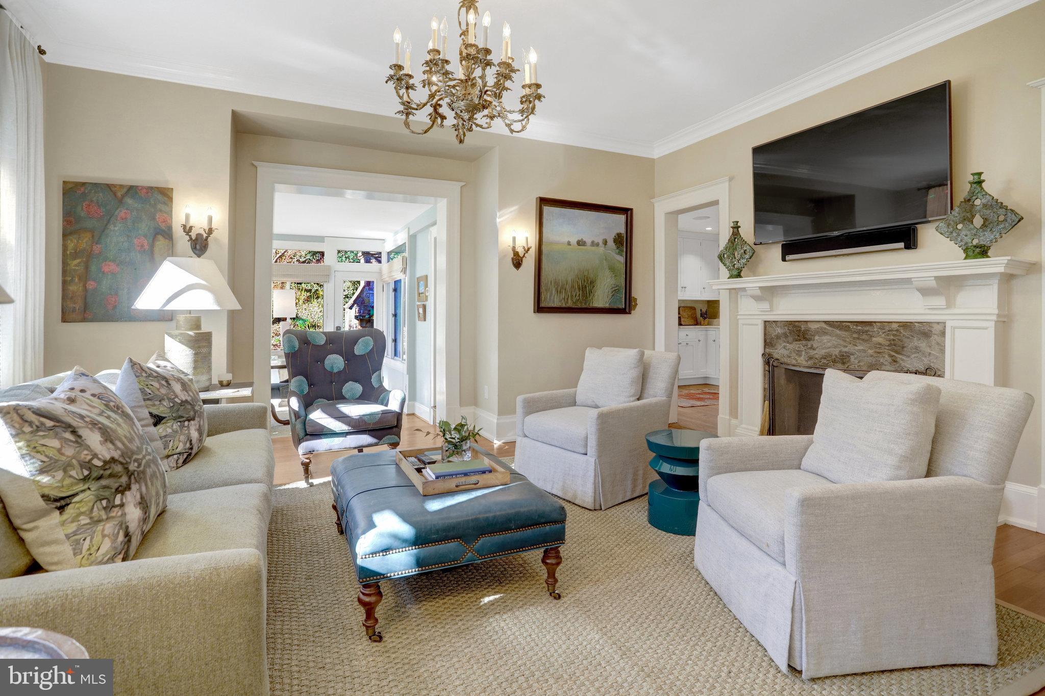 ROSEMONT - Residential