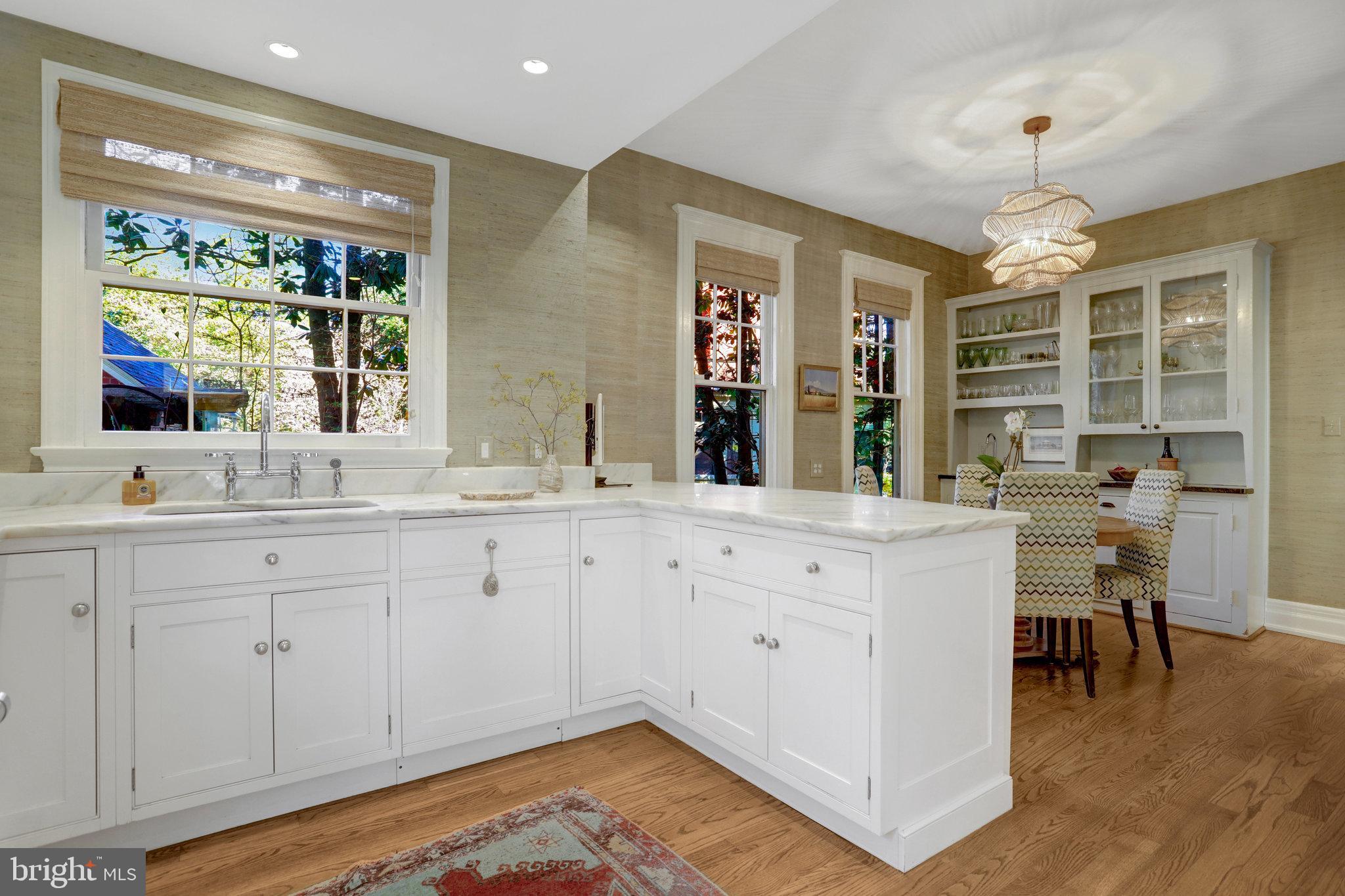 ROSEMONT - Residential