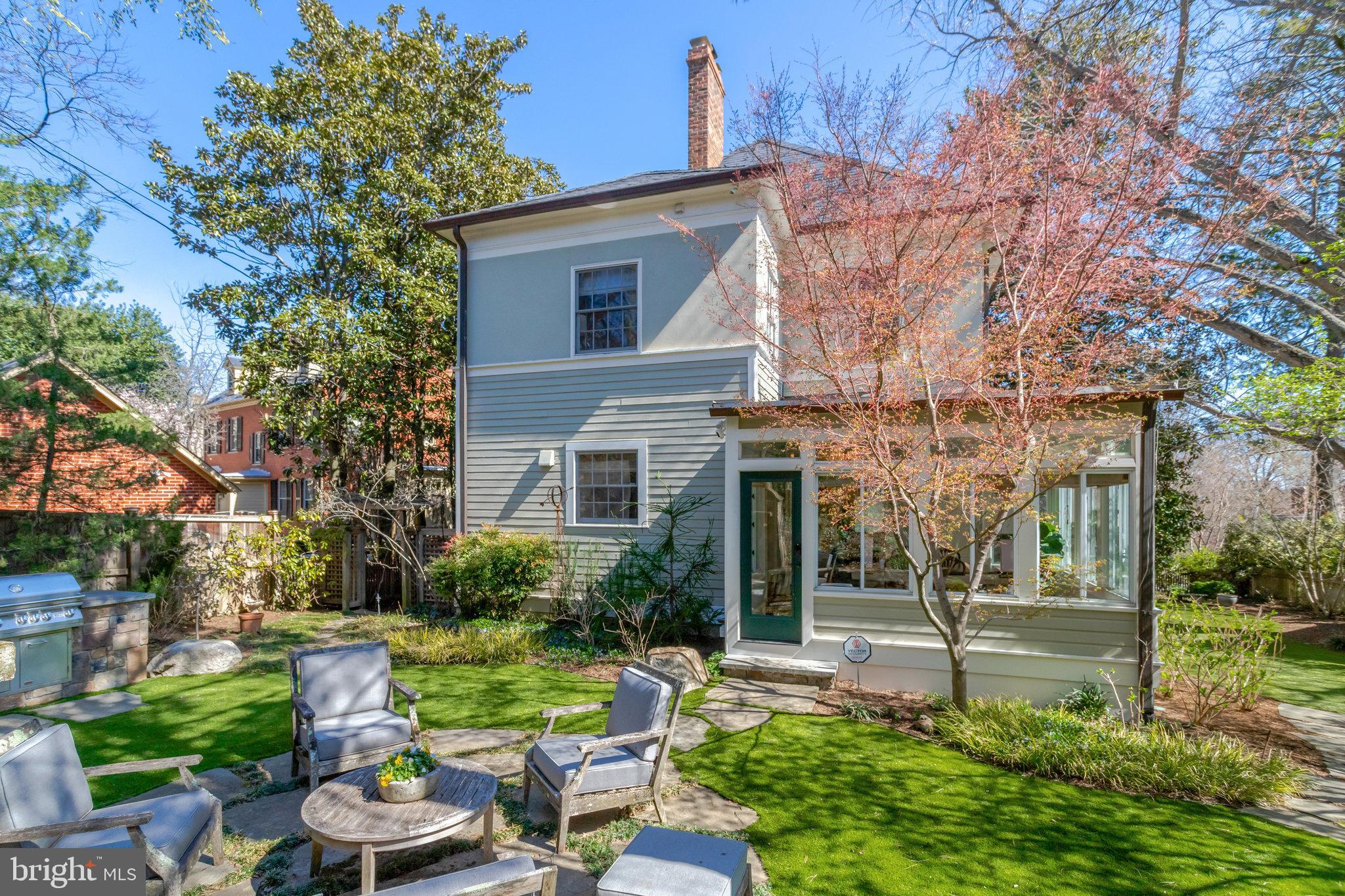 ROSEMONT - Residential