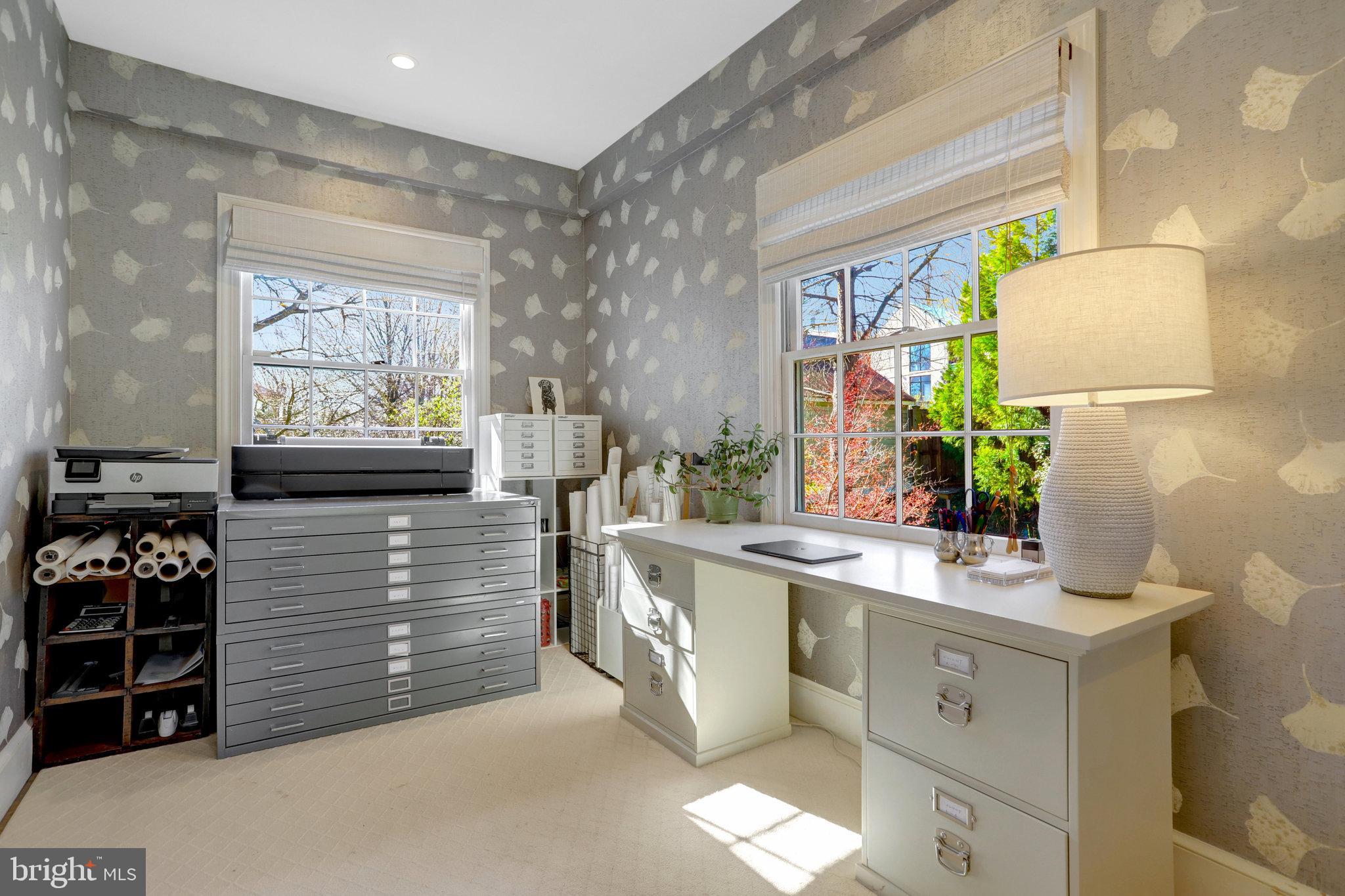 ROSEMONT - Residential