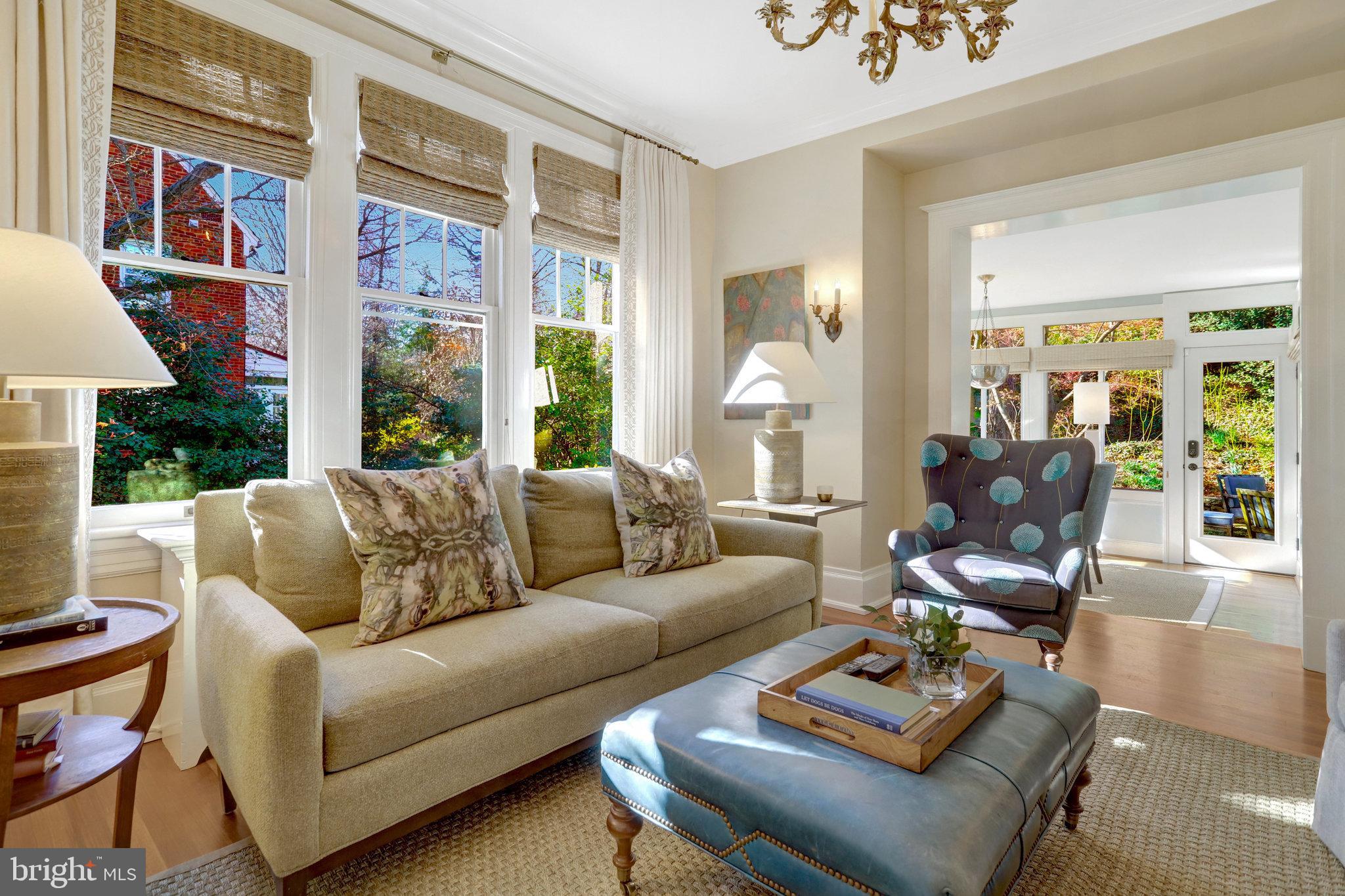 ROSEMONT - Residential