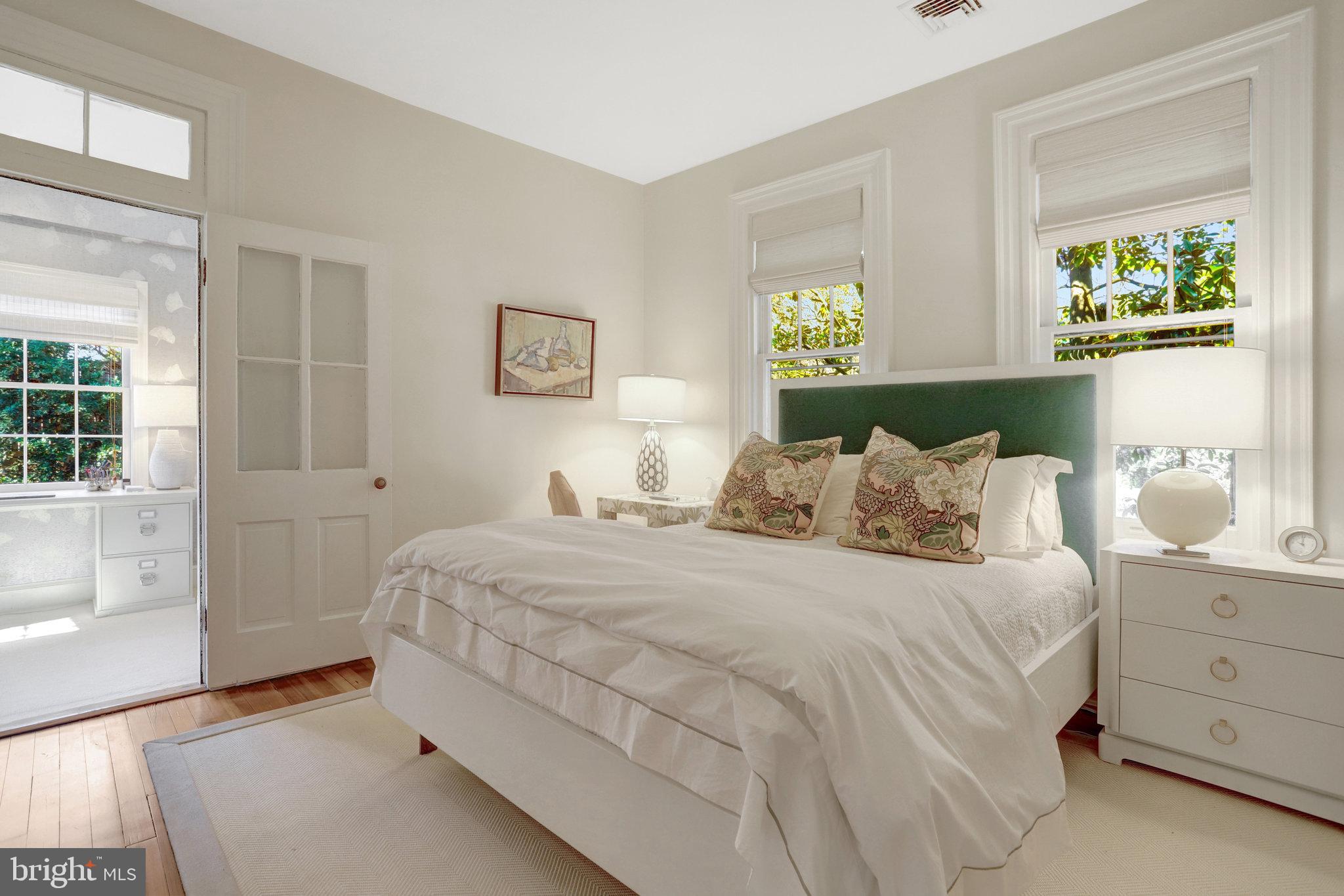 ROSEMONT - Residential