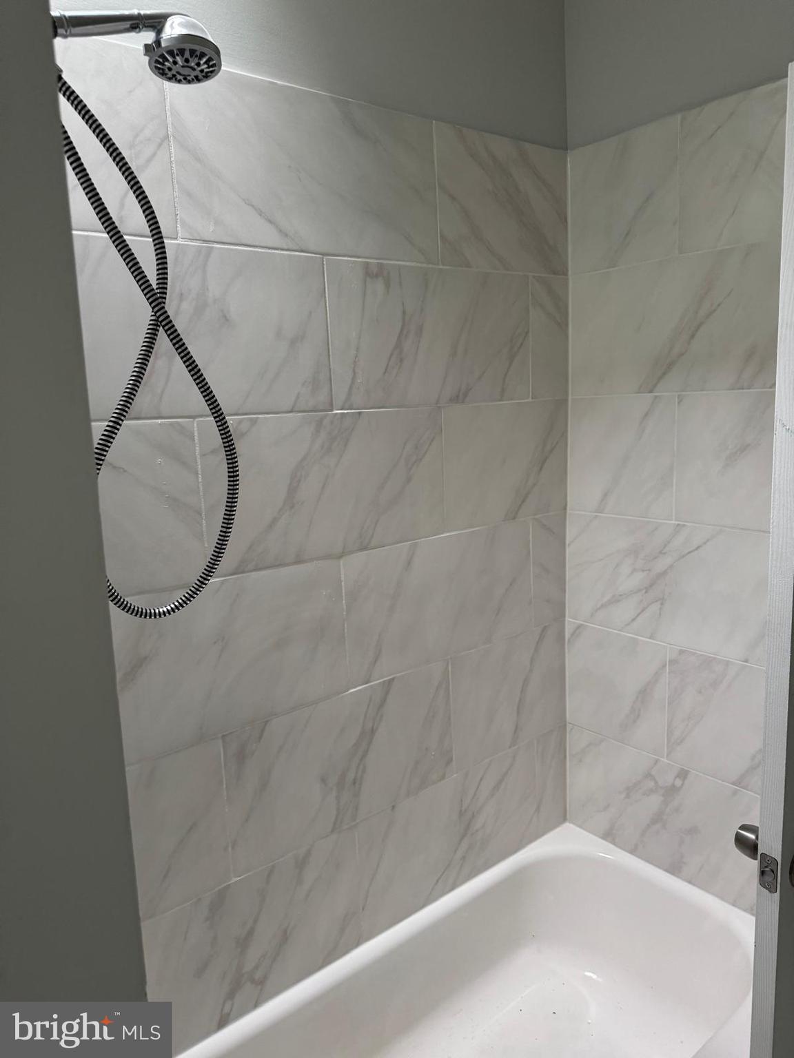 WESTPORT - Residential Lease