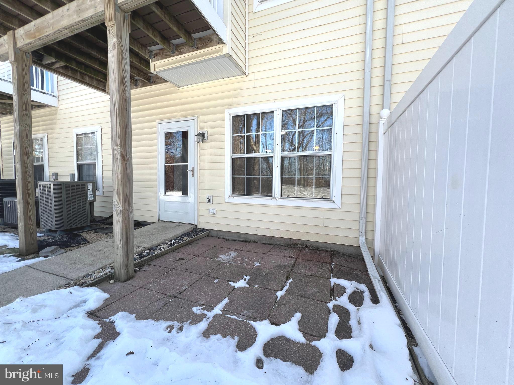 CEDAR GROVE AT CROFTON - Residential Lease