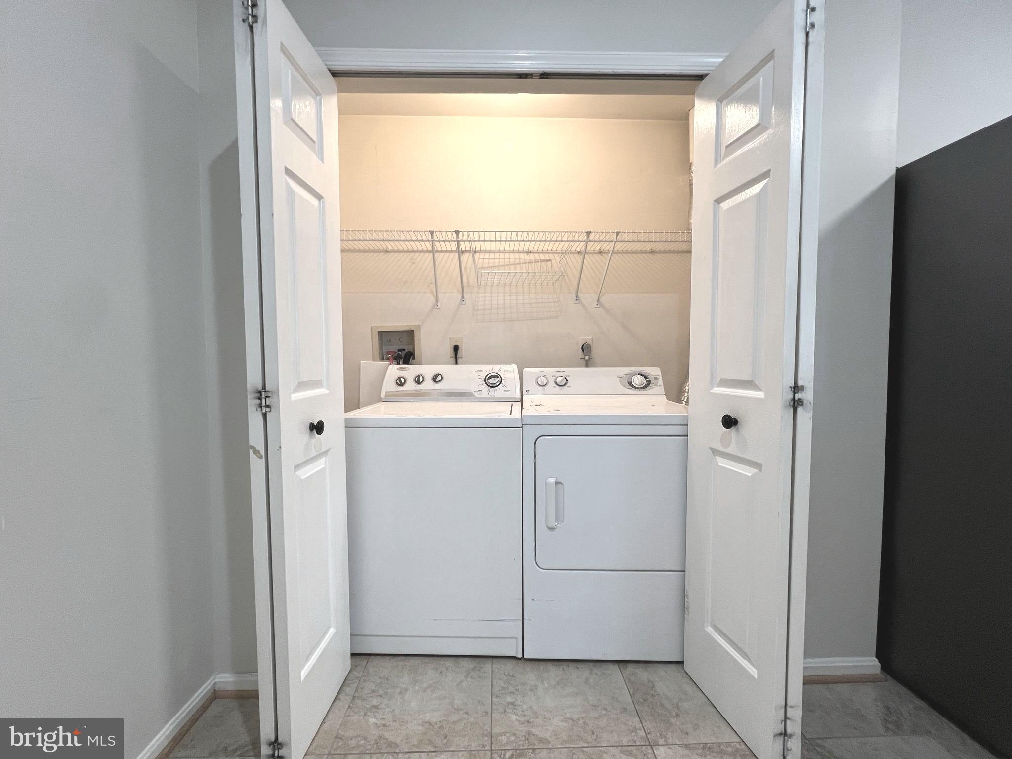 CEDAR GROVE AT CROFTON - Residential Lease