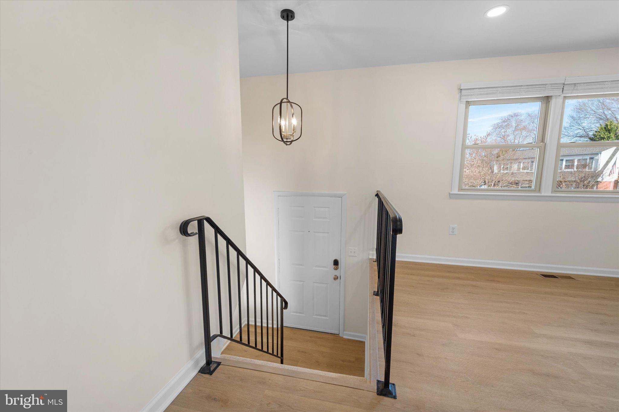 13899 MONTOCLAIR LANE