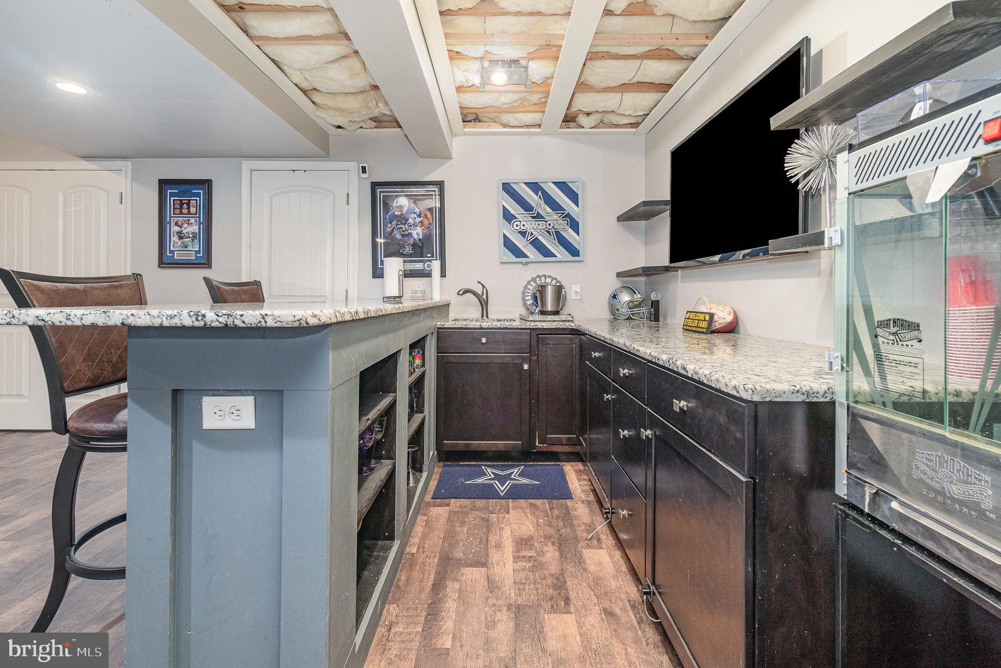 MULBERRY COURT - Residential