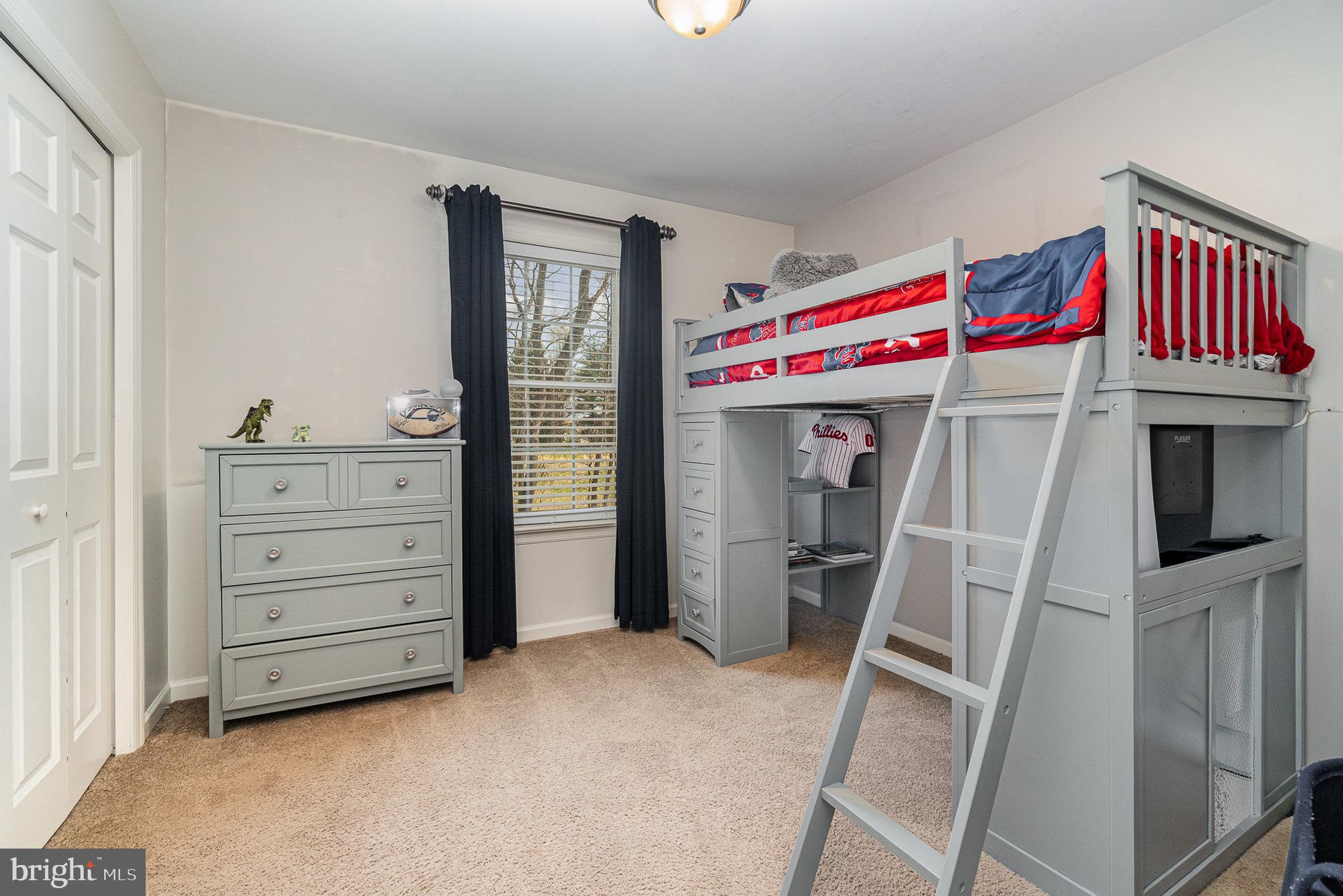 MULBERRY COURT - Residential