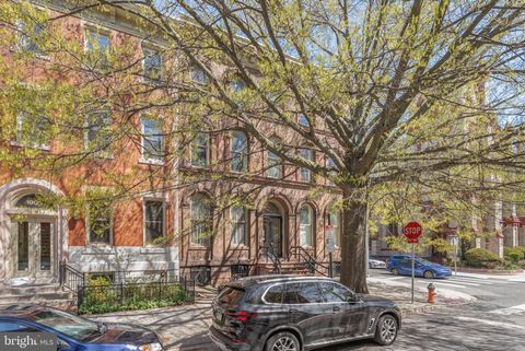 1901 GREEN STREET 3 PHILADELPHIA PA 19130