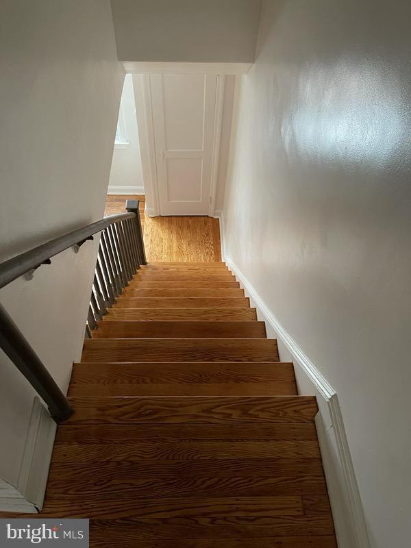 OVERBROOK - Residential Lease