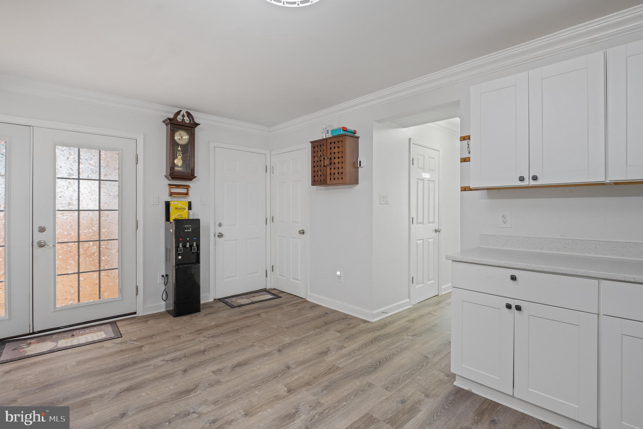 GOLDEN TREE - Residential