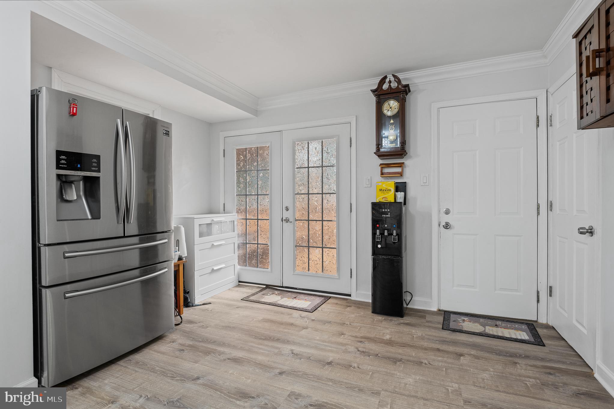 GOLDEN TREE - Residential