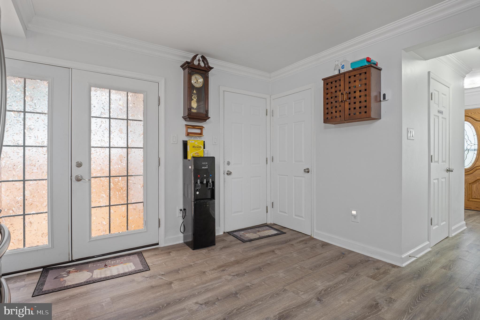 GOLDEN TREE - Residential