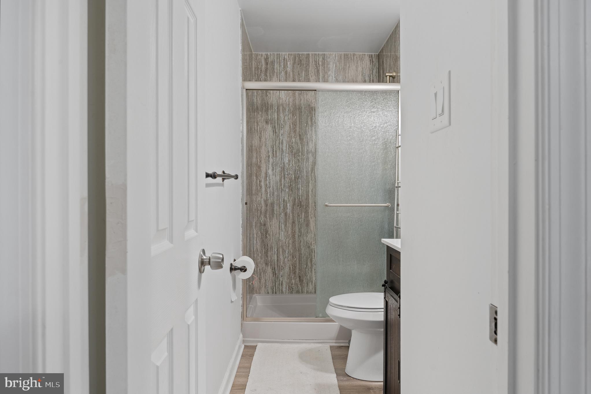 GOLDEN TREE - Residential