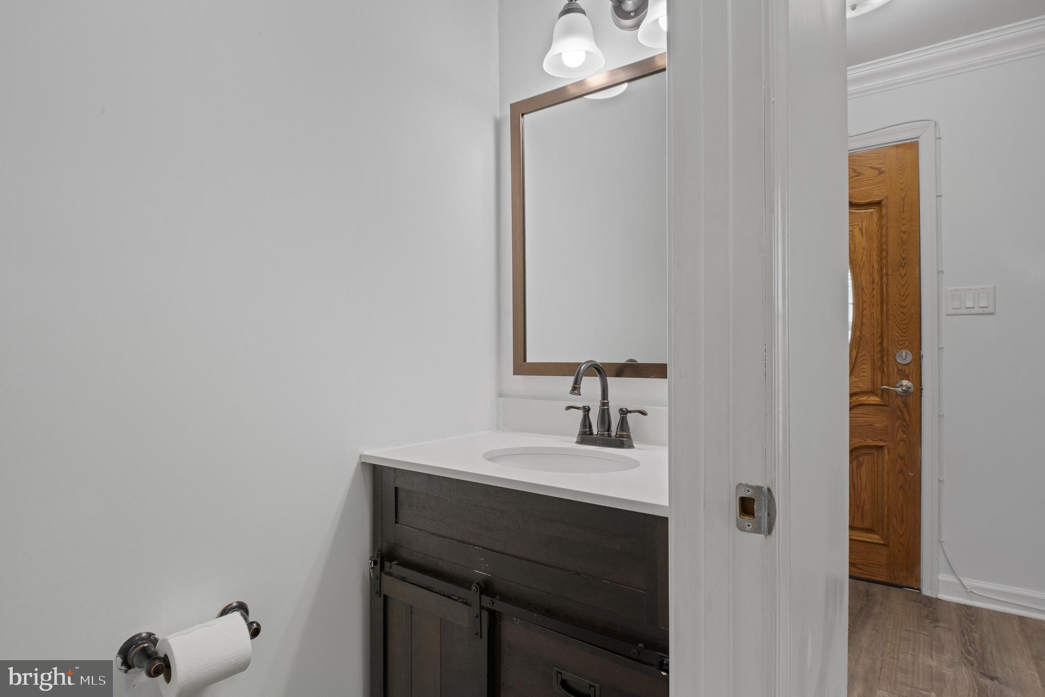 GOLDEN TREE - Residential