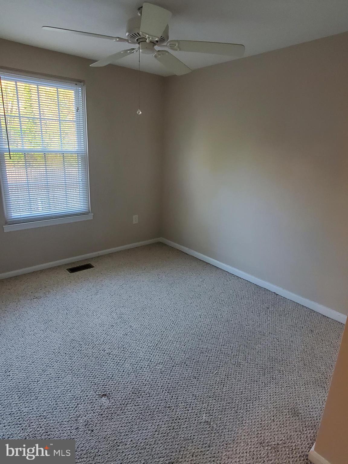 UPTON VILLAGE NORTH - Residential Lease