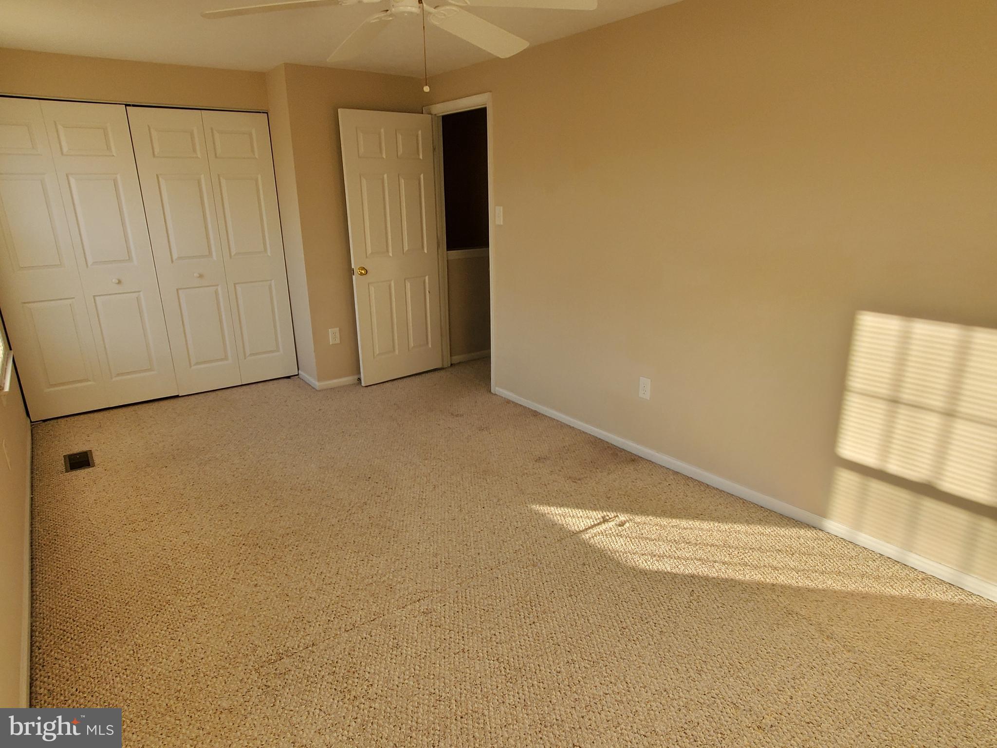 UPTON VILLAGE NORTH - Residential Lease