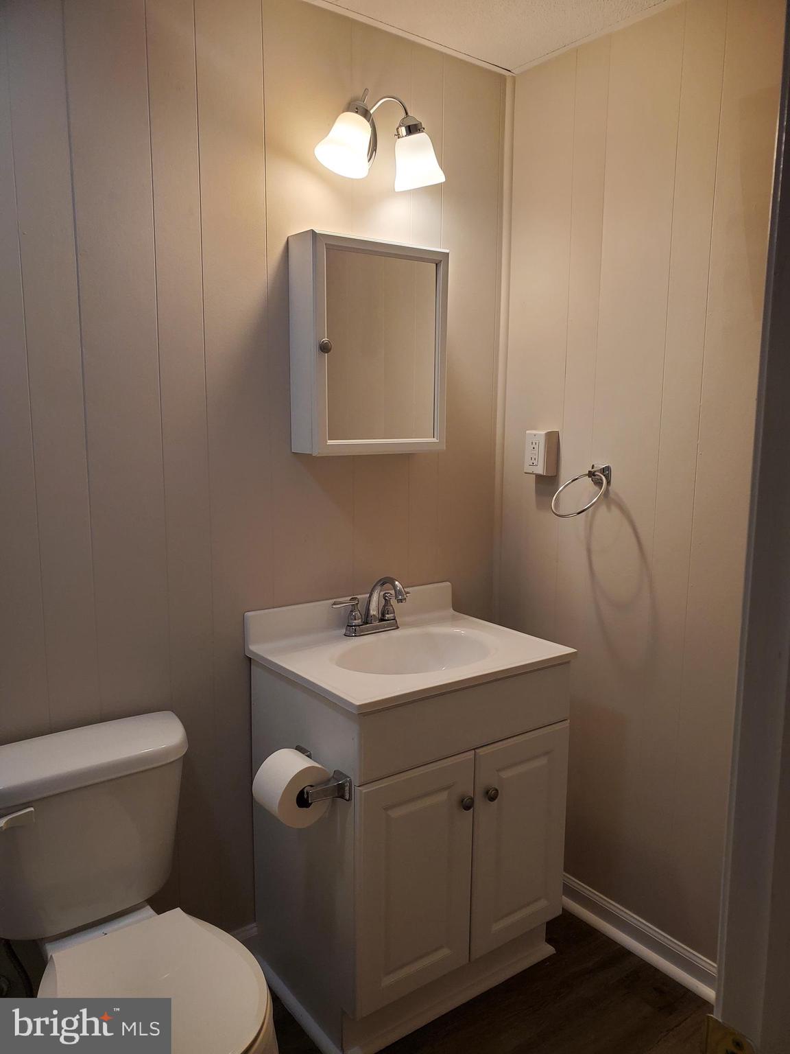 UPTON VILLAGE NORTH - Residential Lease