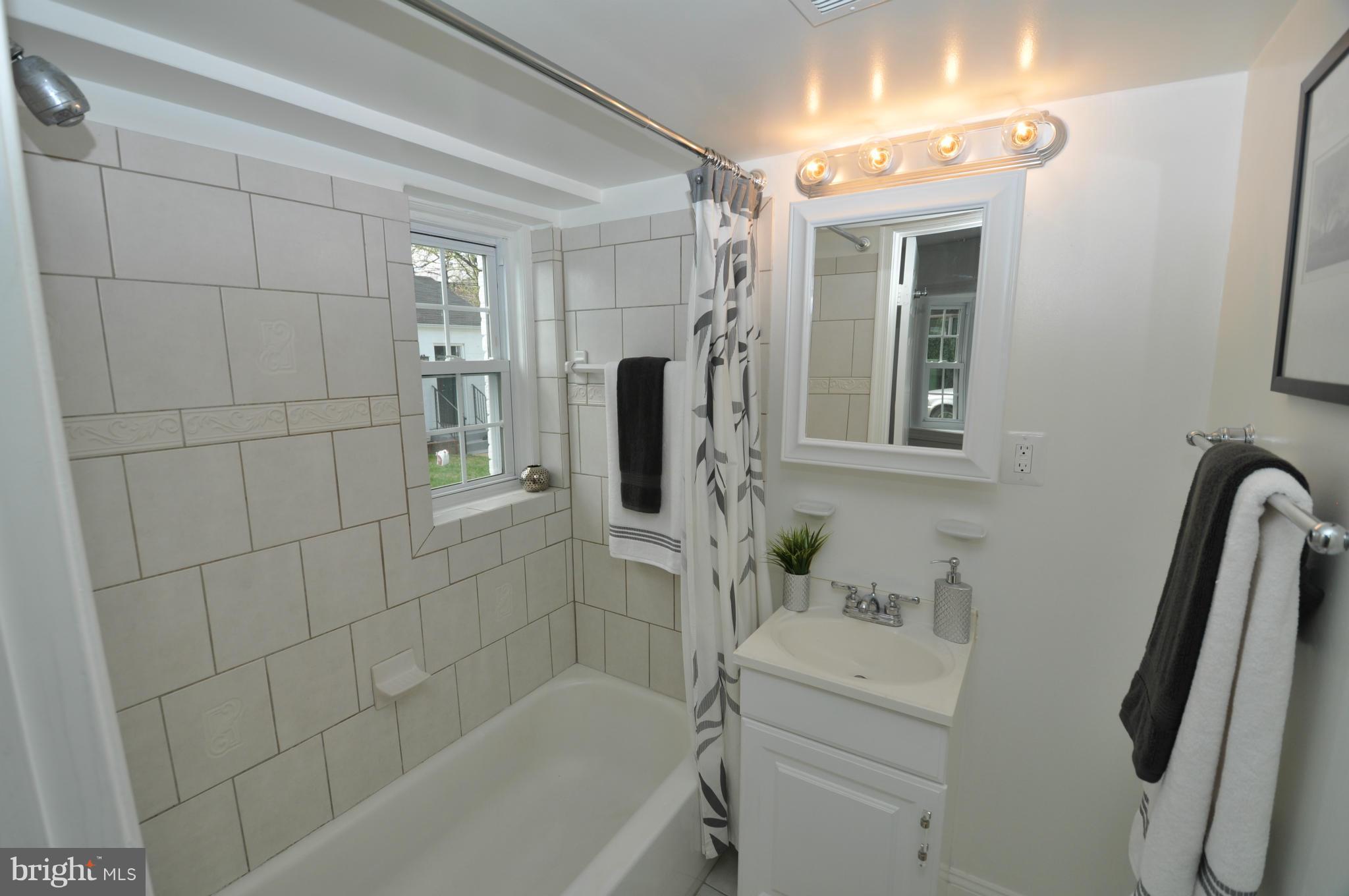 WOODSIDE FOREST - Residential