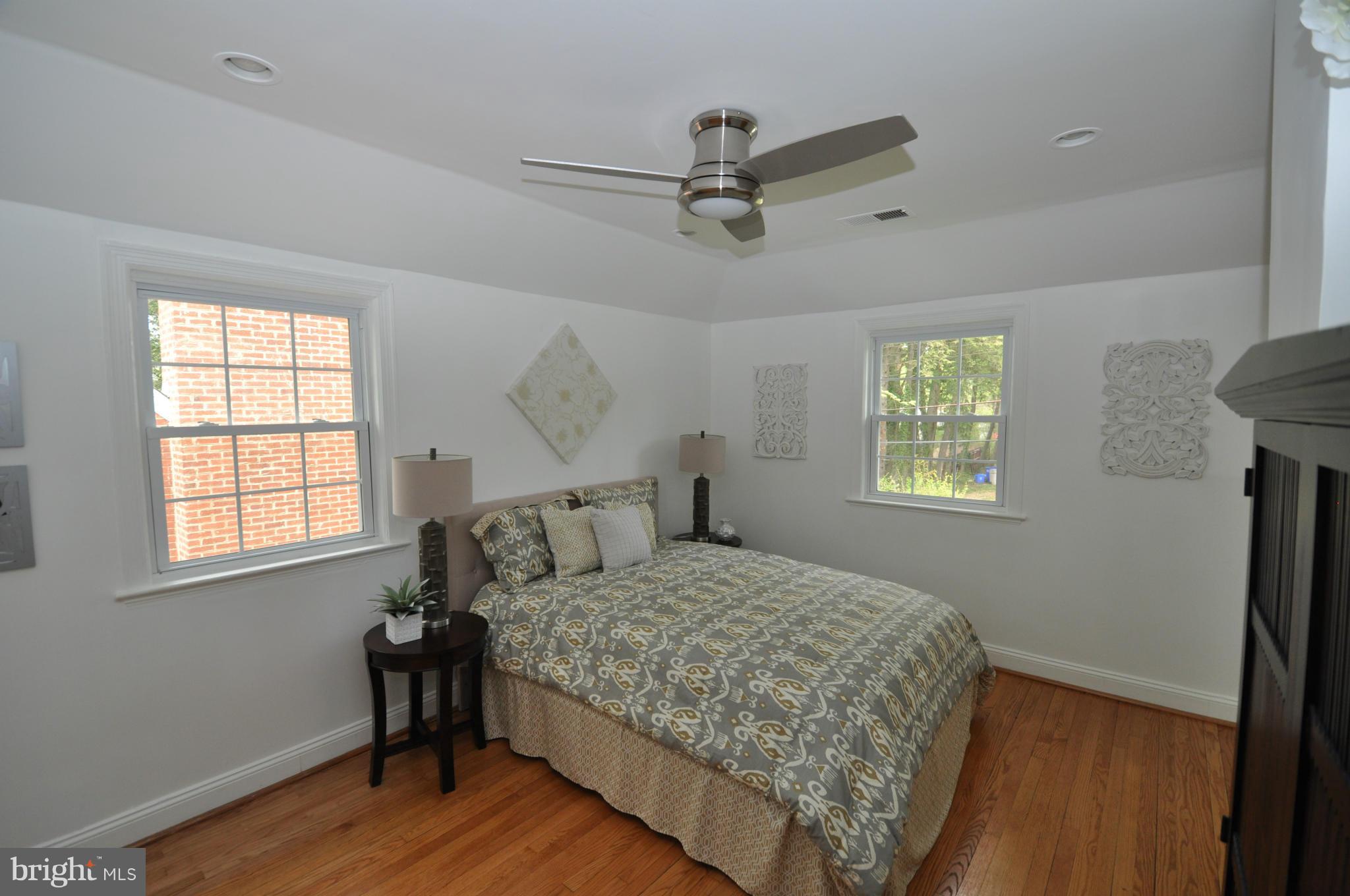 WOODSIDE FOREST - Residential