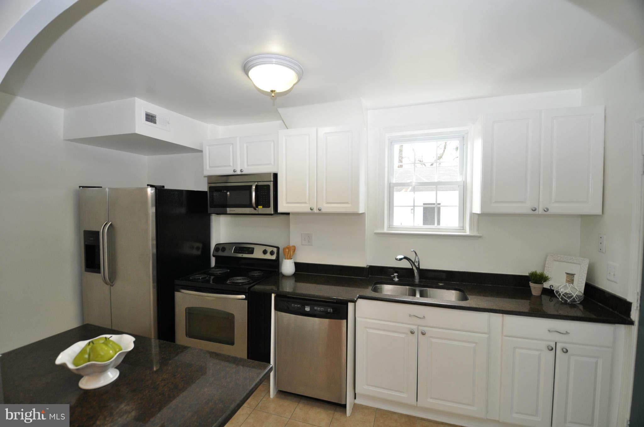 WOODSIDE FOREST - Residential