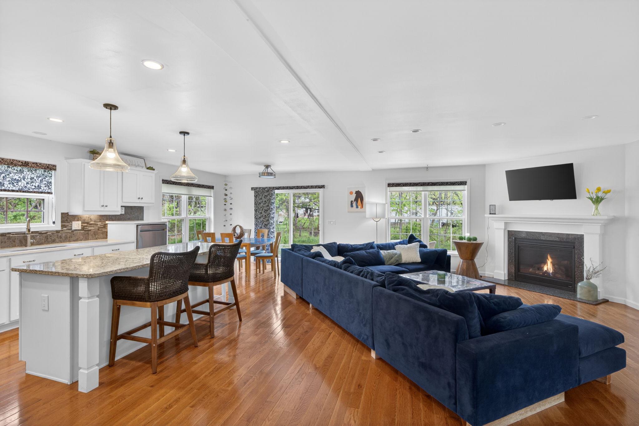 SPRING VALLEY VILLAG - Residential