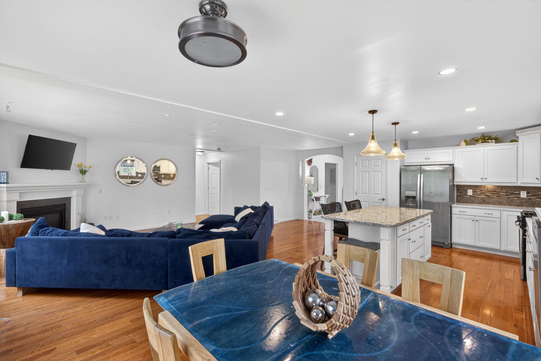 SPRING VALLEY VILLAG - Residential