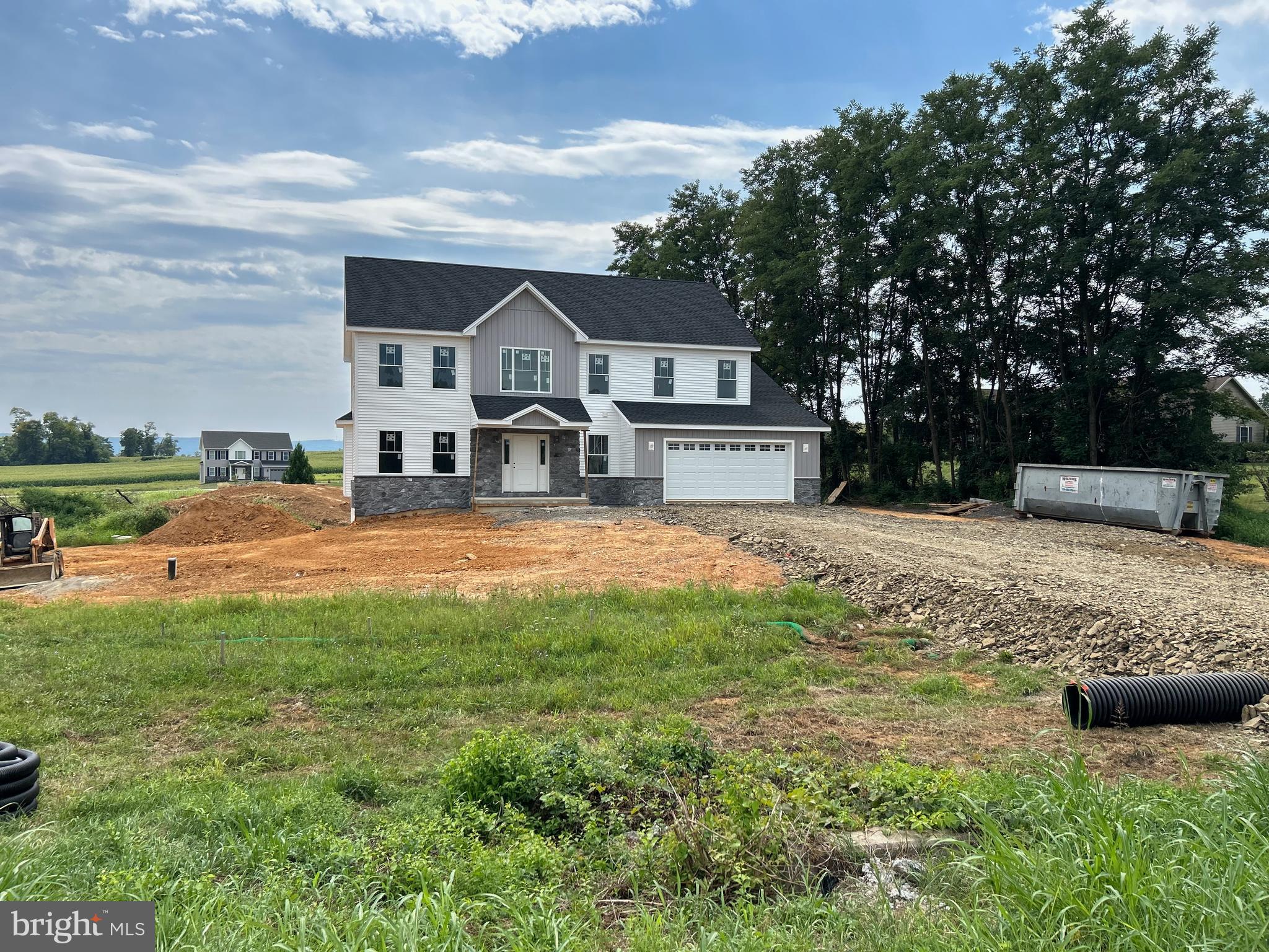 NICHOLAS MANOR - Residential