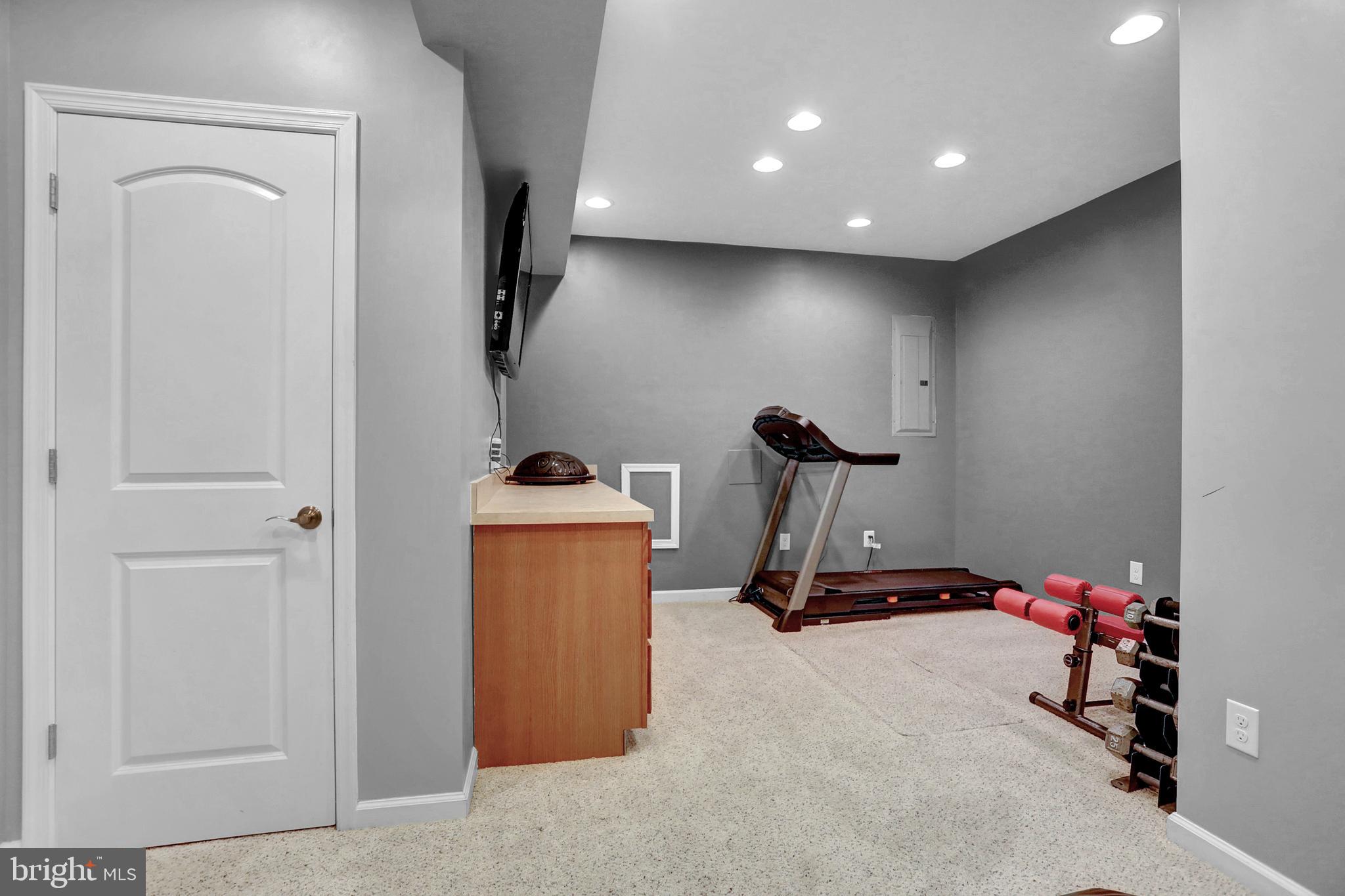 CHARLESTOWN CROSSING - Residential