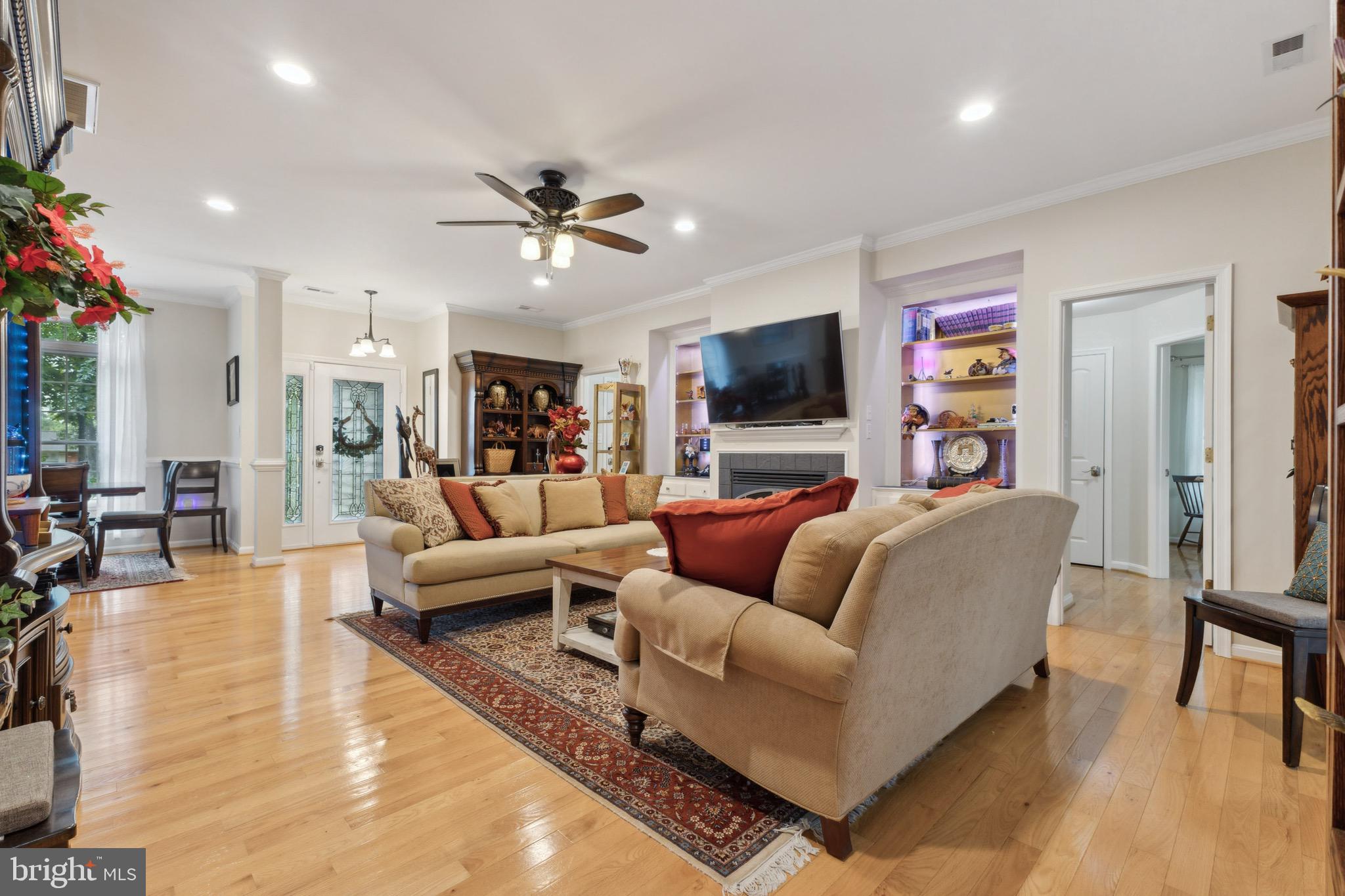 LAKE OF THE WOODS - Residential