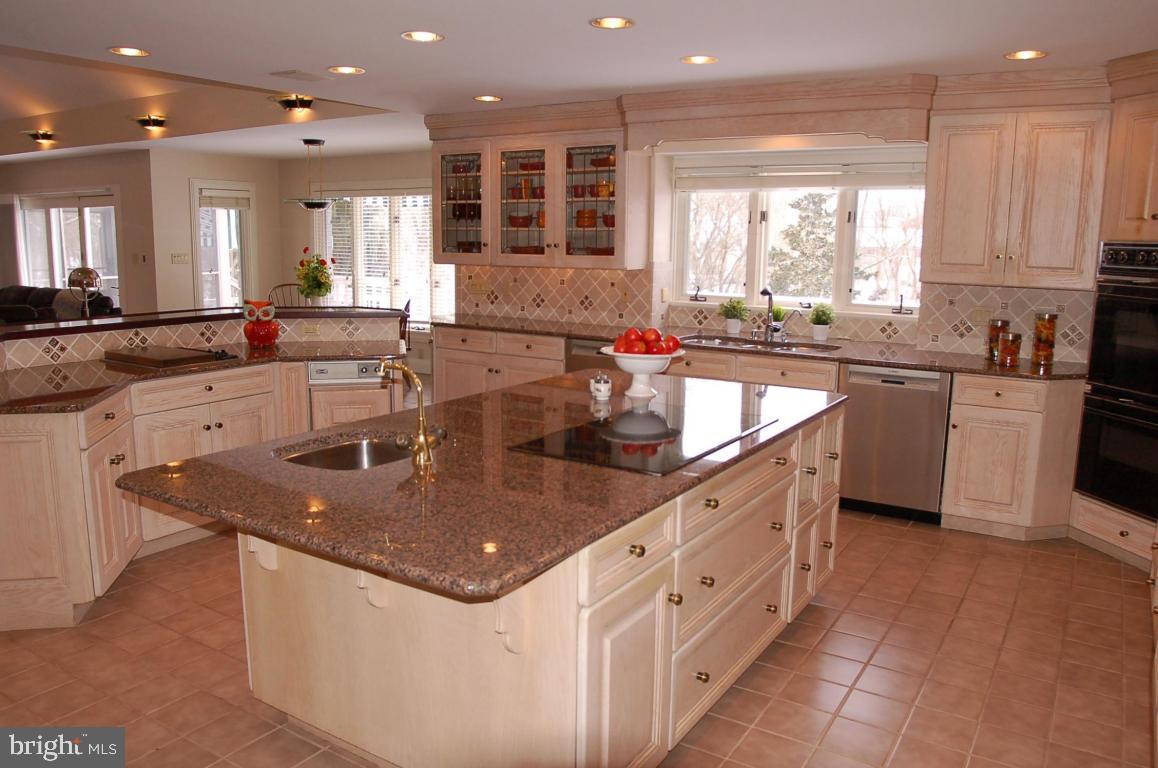 LAMPETER STRASBURG - Residential