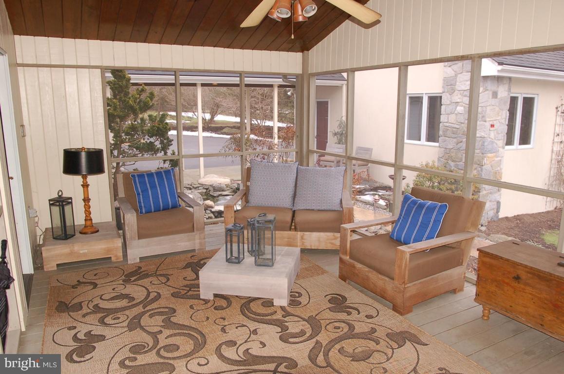 LAMPETER STRASBURG - Residential