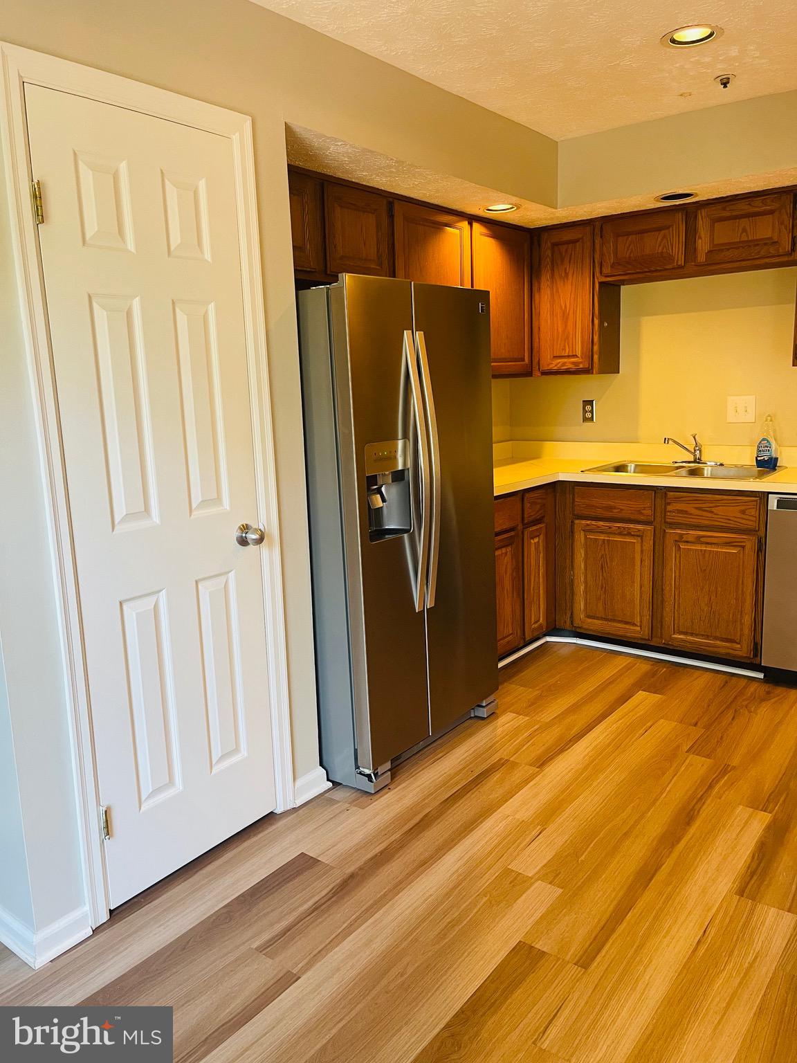 SADDLE CREEK - Residential Lease