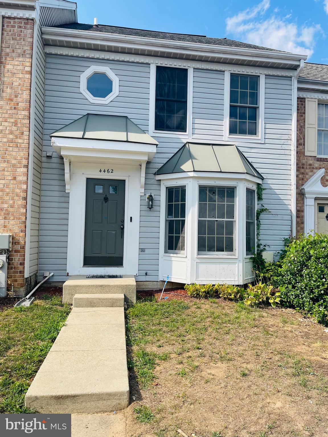 SADDLE CREEK - Residential Lease