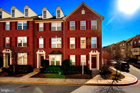 Townhouse For Rent - 4801 Portsmouth Road #17<br/> ELLICOTT CITY, MD 21042