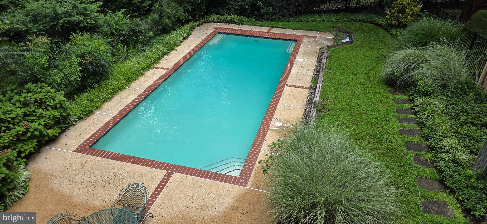 2022 SPRING BRANCH DRIVE
